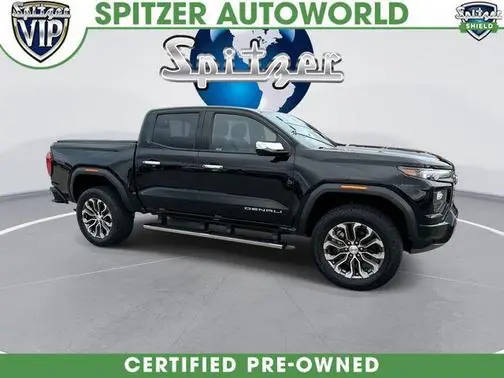 2023 GMC Canyon 4WD Denali 4WD photo
