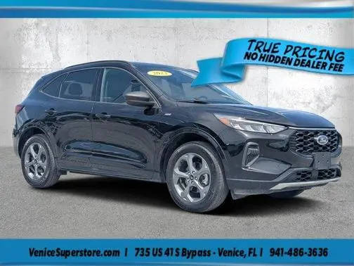 2023 Ford Escape ST-Line AWD photo