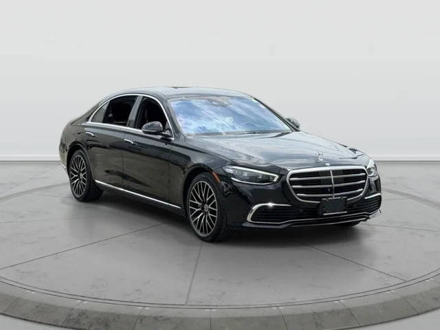 2023 Mercedes-Benz S-Class S 580 AWD photo
