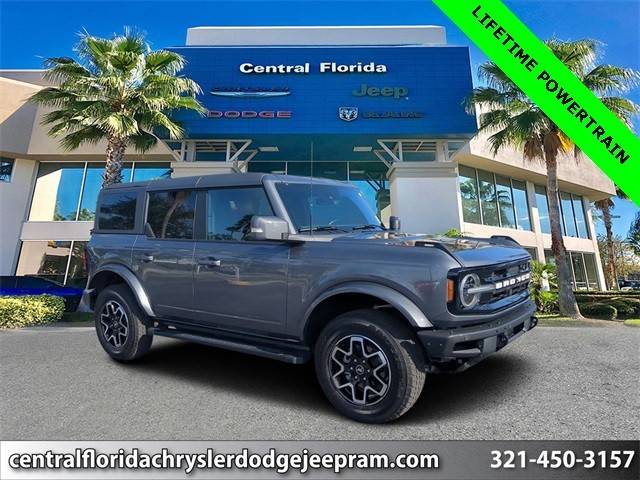 2023 Ford Bronco 4 Door Outer Banks 4WD photo