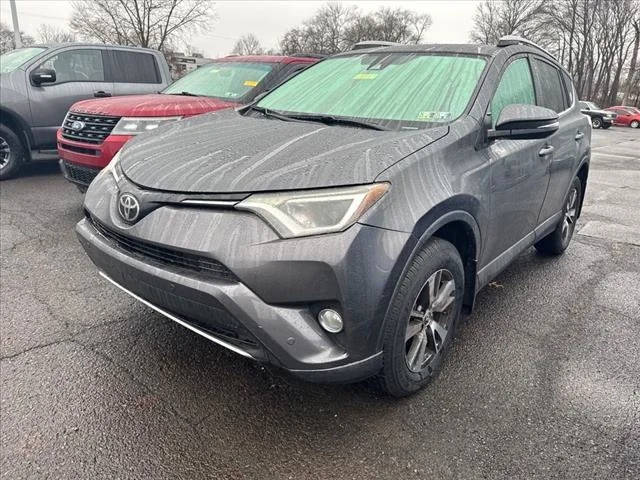 2015 Toyota RAV4 LE FWD photo