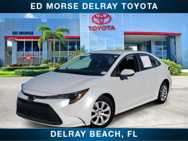 2023 Toyota Corolla LE FWD photo