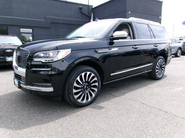 2023 Lincoln Navigator Black Label 4WD photo