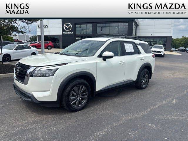 2023 Nissan Pathfinder SV 4WD photo