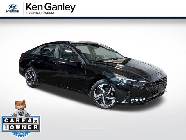 2023 Hyundai Elantra SEL FWD photo
