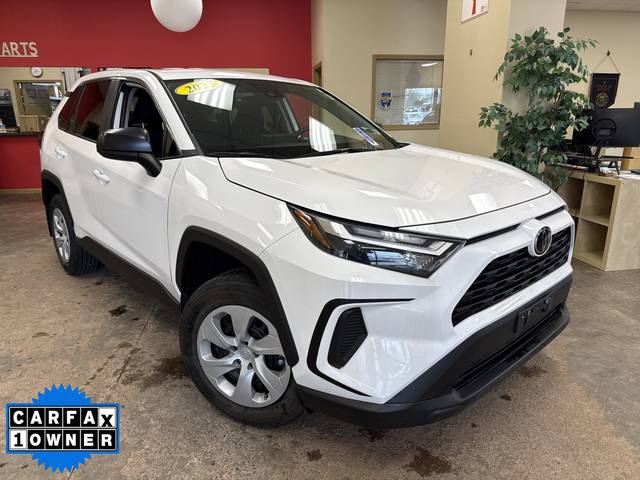 2023 Toyota RAV4 LE AWD photo