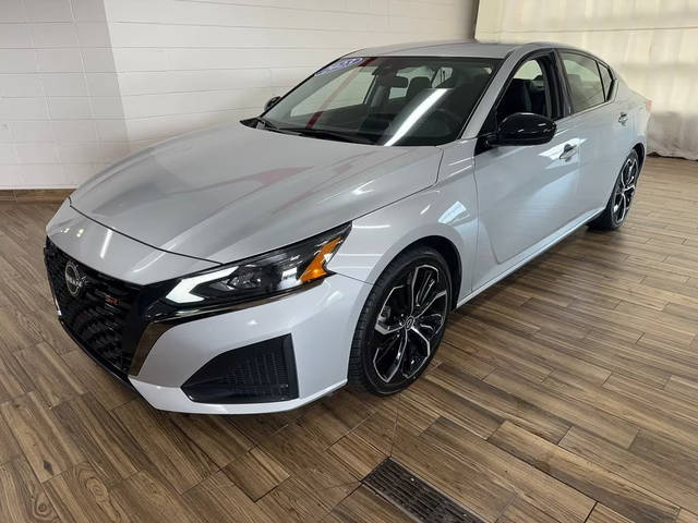 2023 Nissan Altima 2.5 SR FWD photo