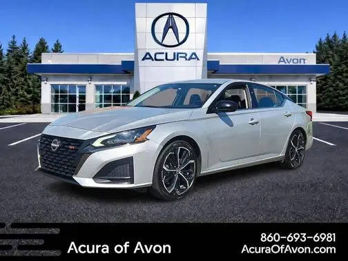 2023 Nissan Altima 2.5 SR FWD photo