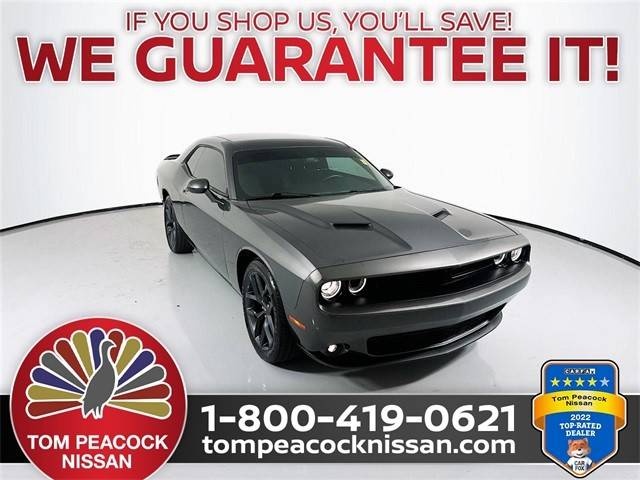 2023 Dodge Challenger SXT RWD photo