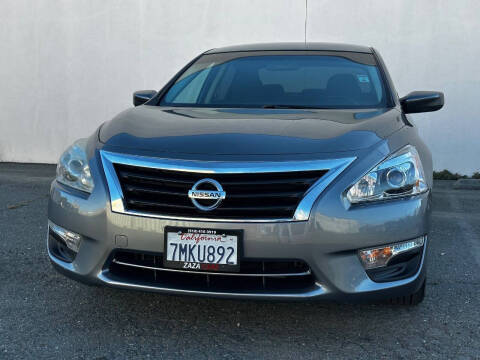 2015 Nissan Altima 2.5 S FWD photo