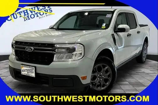 2023 Ford Maverick XLT AWD photo