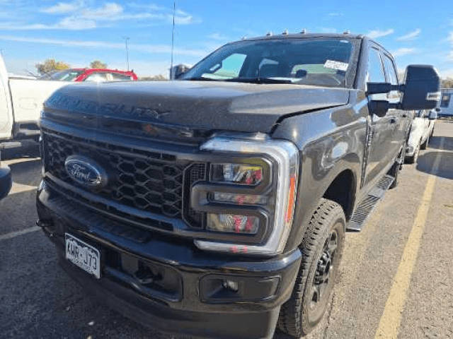 2023 Ford F-250 Super Duty XLT 4WD photo