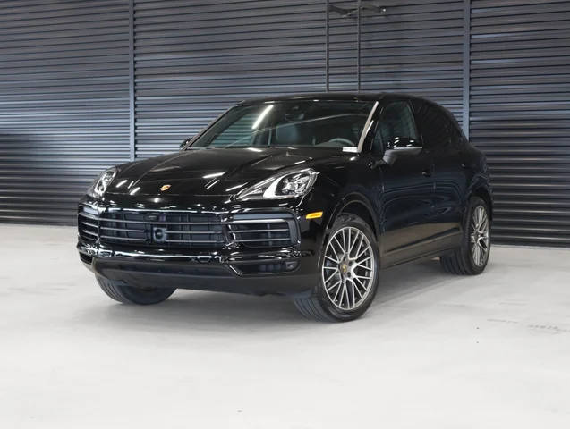 2023 Porsche Cayenne Platinum Edition E-Hybrid AWD photo
