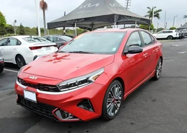 2023 Kia Forte GT FWD photo