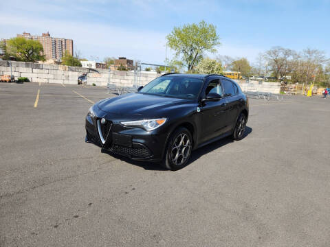 2019 Alfa Romeo Stelvio Sport AWD photo
