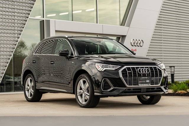 2023 Audi Q3 S line Premium Plus AWD photo