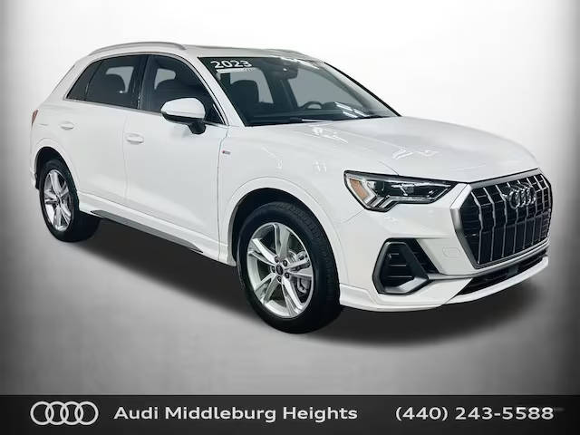 2023 Audi Q3 S line Premium Plus AWD photo