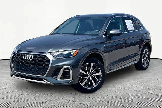 2023 Audi Q5 S line Premium Plus AWD photo