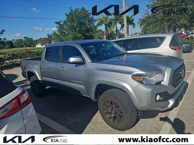 2023 Toyota Tacoma SR5 4WD photo