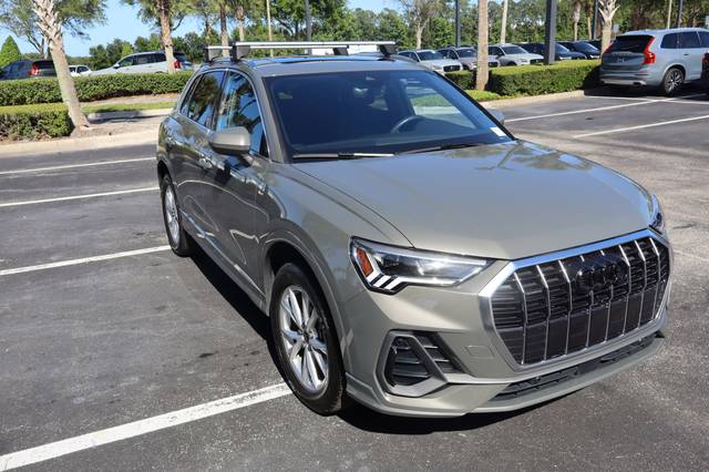 2023 Audi Q3 S line Premium AWD photo