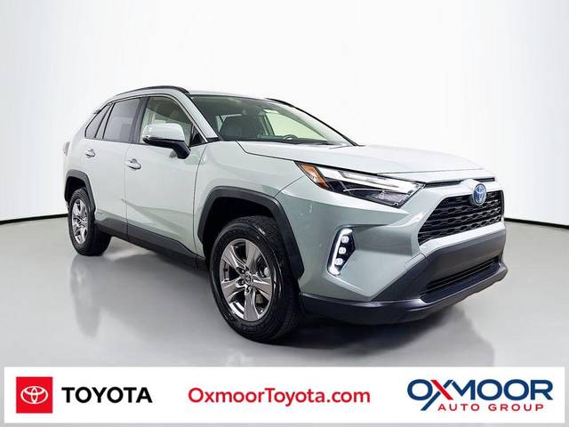 2023 Toyota RAV4 Hybrid XLE AWD photo