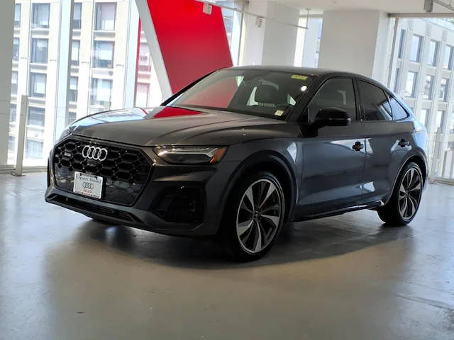 2023 Audi SQ5 Sportback Prestige AWD photo