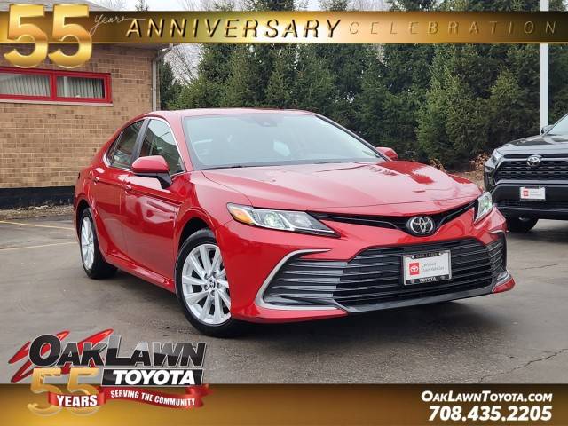 2023 Toyota Camry LE FWD photo