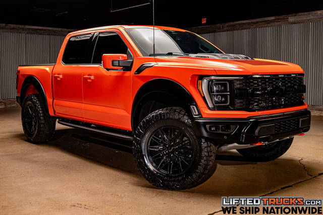 2023 Ford F-150 Raptor 4WD photo