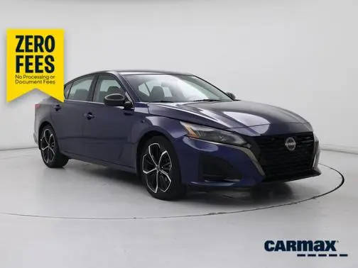 2023 Nissan Altima 2.5 SR FWD photo
