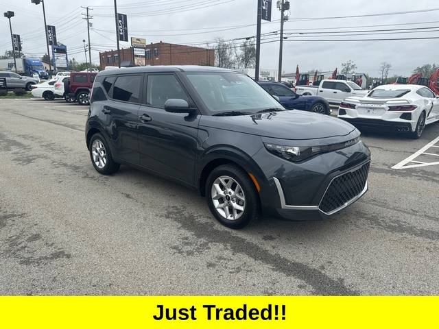2023 Kia Soul S FWD photo