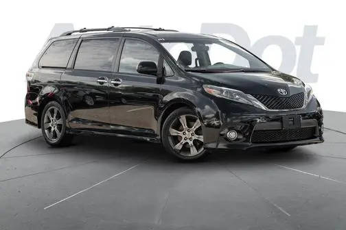 2015 Toyota Sienna SE FWD photo