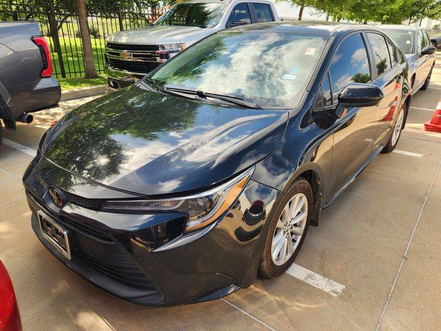 2023 Toyota Corolla LE FWD photo