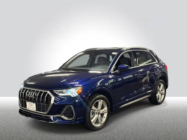2023 Audi Q3 S line Premium Plus AWD photo