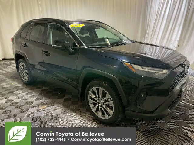 2023 Toyota RAV4 XLE Premium AWD photo