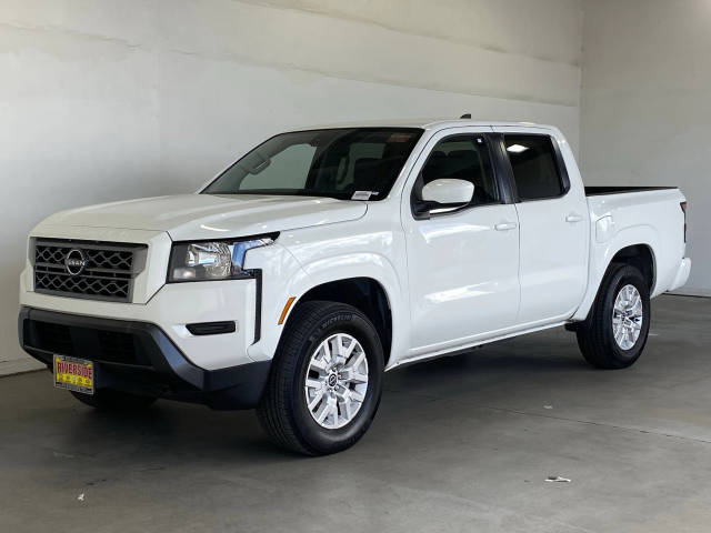 2023 Nissan Frontier SV 4WD photo