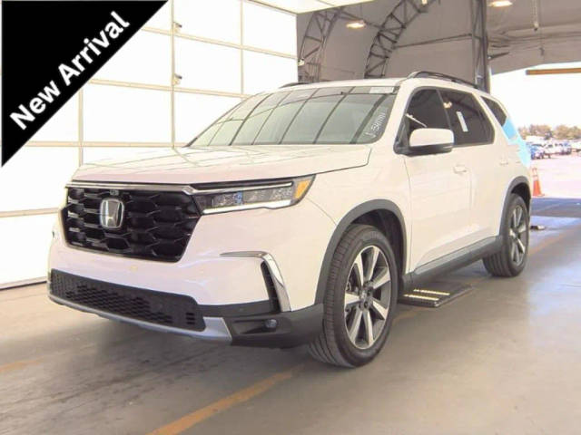 2023 Honda Pilot Elite AWD photo