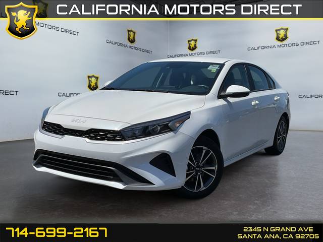 2023 Kia Forte LXS FWD photo