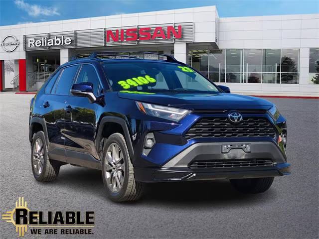 2023 Toyota RAV4 XLE Premium FWD photo