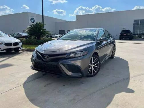 2023 Toyota Camry SE FWD photo