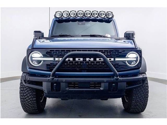 2023 Ford Bronco 4 Door Wildtrak 4WD photo