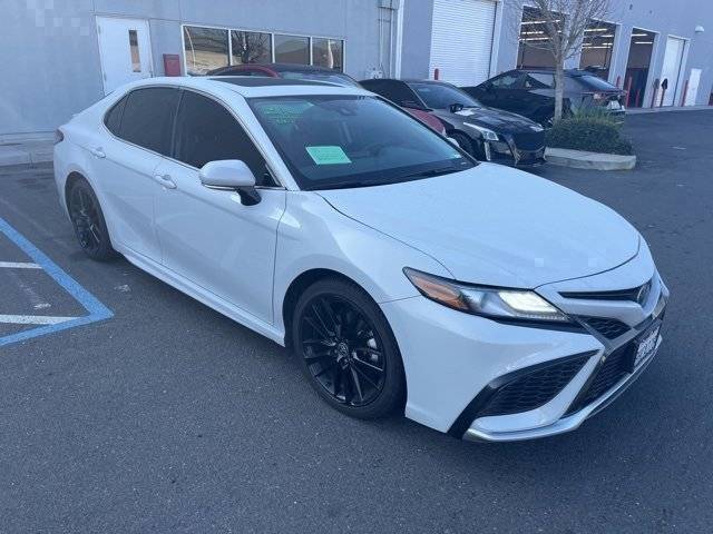 2023 Toyota Camry Hybrid XSE FWD photo