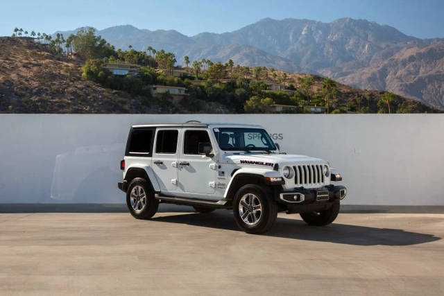 2020 Jeep Wrangler Unlimited Sahara 4WD photo