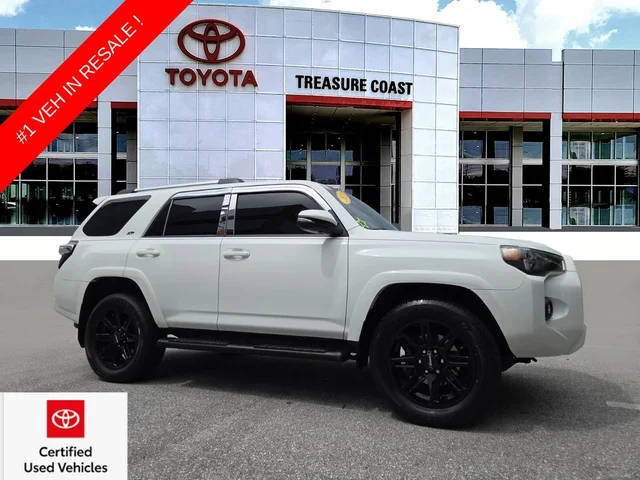 2023 Toyota 4Runner SR5 Premium 4WD photo