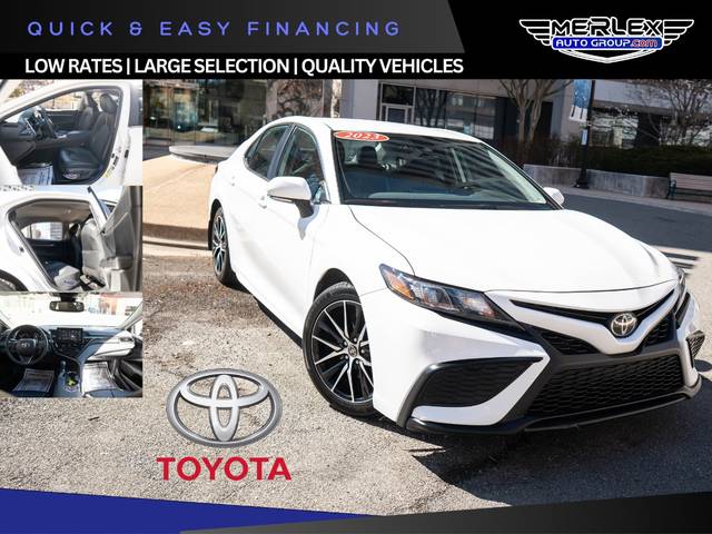 2023 Toyota Camry SE FWD photo