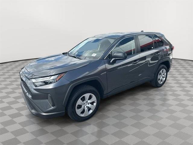 2023 Toyota RAV4 LE FWD photo