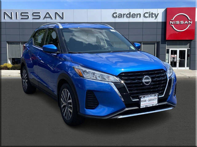 2023 Nissan Kicks SV FWD photo