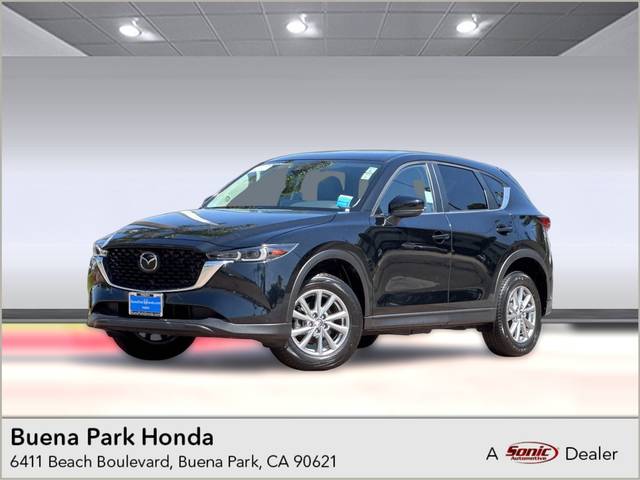 2023 Mazda CX-5 2.5 S Preferred Package AWD photo