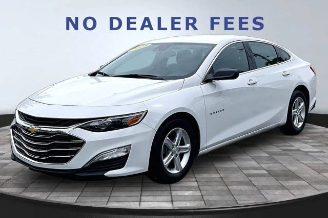 2023 Chevrolet Malibu LS FWD photo