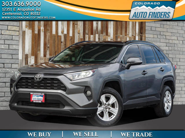 2020 Toyota RAV4 XLE AWD photo