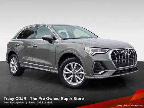 2023 Audi Q3 S line Premium AWD photo